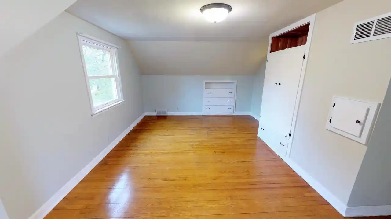 Photo 4 of Single family home for sale at 121 W 1st Street, Kimberly, WI 54136 | MLS# 50334871 | Listing updated on 2026-10-23
