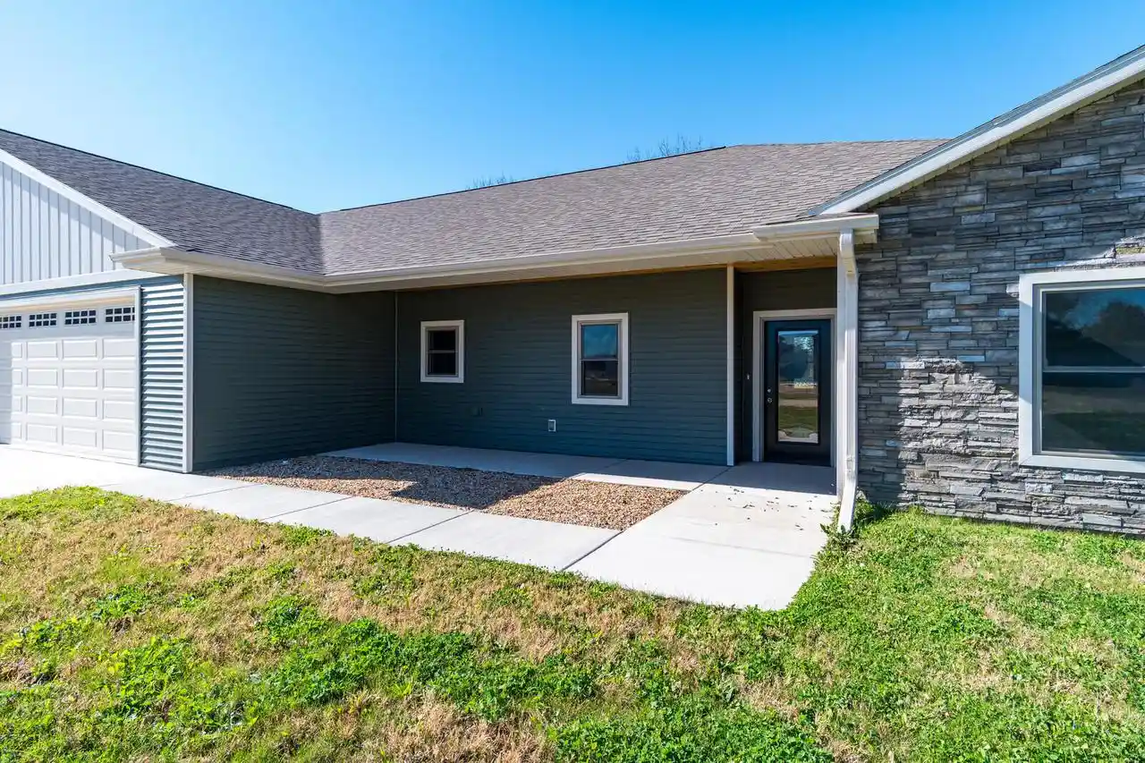 Photo 2 of Single family home for sale at N1177 Breidel Coulee Rd #N1175, La Crosse, WI 54601 | MLS# 1986033 | Listing updated on 2026-10-23