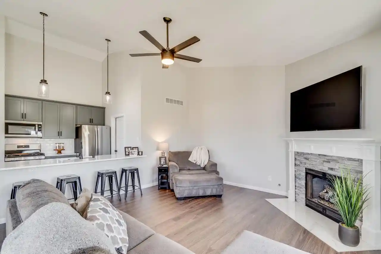 Listing Photo 4 - Condo for sale in building located at 754 Geneva National Ave N, Lake Geneva, WI 53147 - Unit #6-12