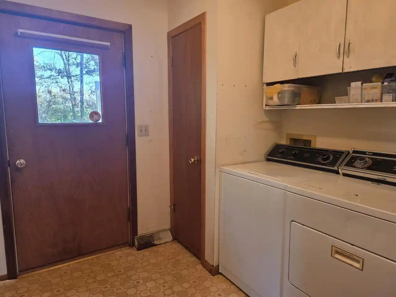 Photo 4 of Single family home for sale at W8505 Fern Rd, Oxford, WI 53952 | MLS# 2035273 | Listing updated on 2026-10-28