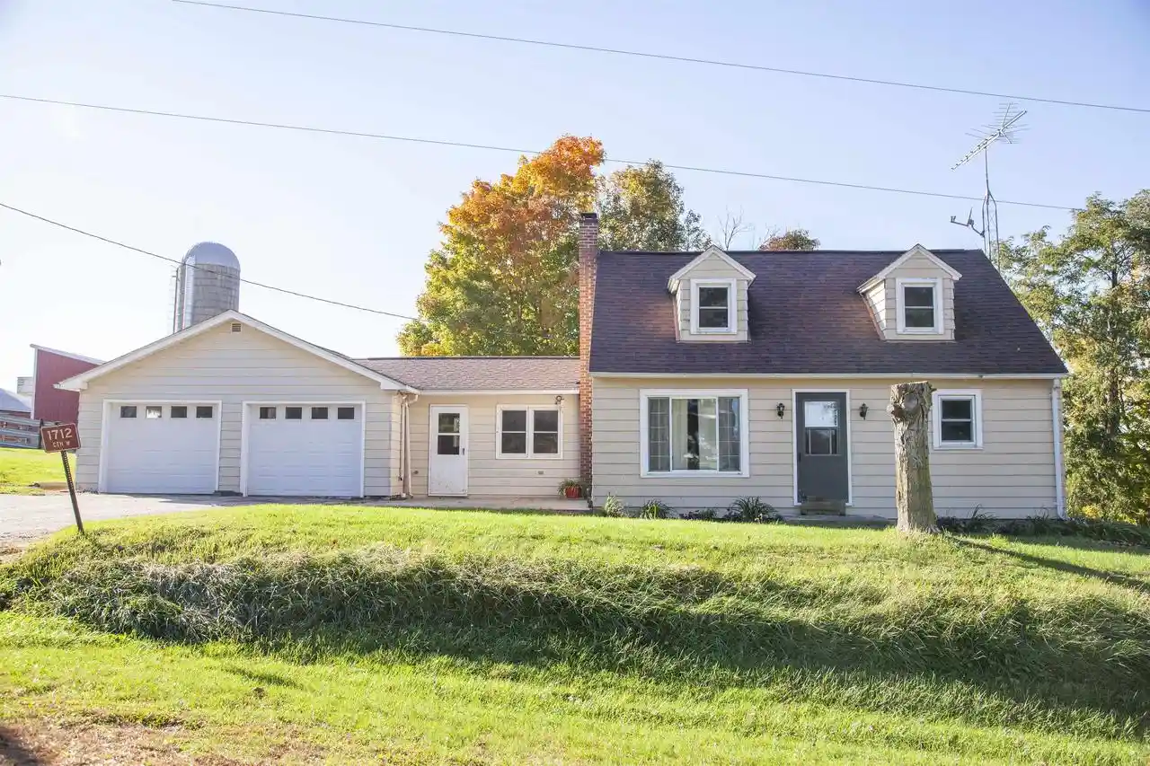 Single family home for sale at 1712 County Hwy W Rd, Mineral Point, WI 53565 | MLS# 2035279