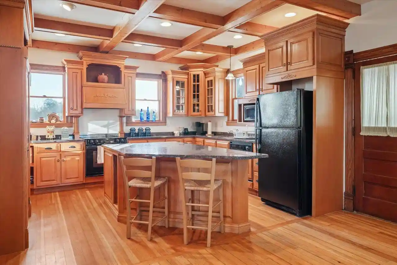 Photo 1 of Single family home for sale at S7784 Mcneilly Rd, Viroqua, WI 54665 | MLS# 2035280 | Listing updated on 2026-10-25