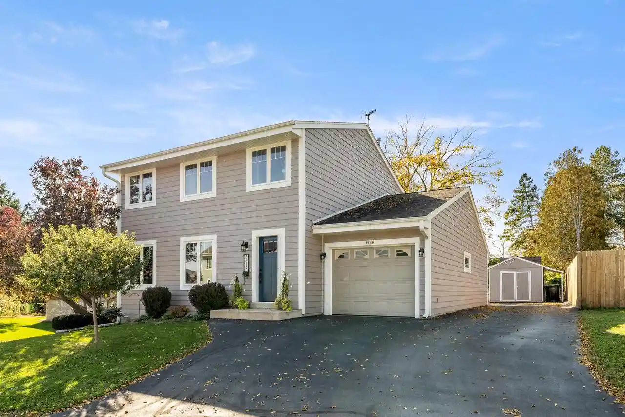 Single family home for sale at 5614 E Peninsula Dr, Waterford, WI 53185 | MLS# 1986056