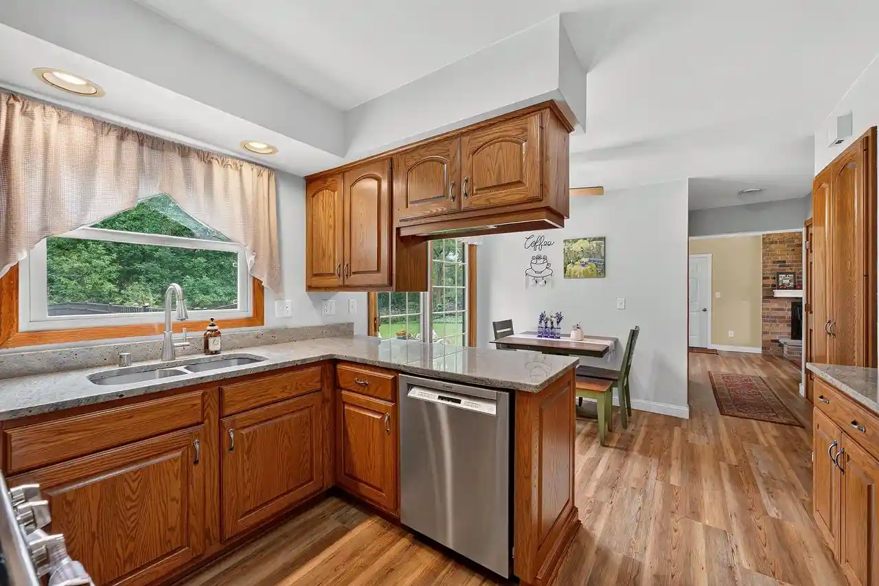 Photo 2 of Single family home for sale at 7520 S Chapel Hl Dr, Franklin, WI 53132 | MLS# 1986085 | Listing updated on 2026-10-28