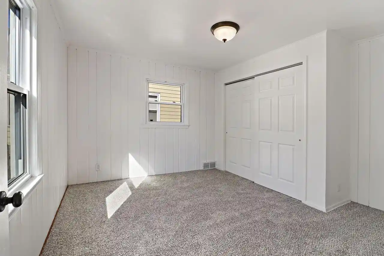 Photo 3 of Single family home for sale at 6912 26th Avenue, Kenosha, WI 53143 | MLS# 1986101 | Listing updated on 2026-10-27