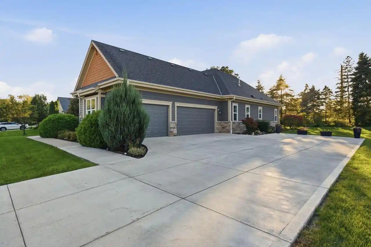 Photo 1 of Condo for sale at 11237 N River Birch Dr, Mequon, WI 53092 | MLS# 1986116 | Listing updated on 2026-10-29
