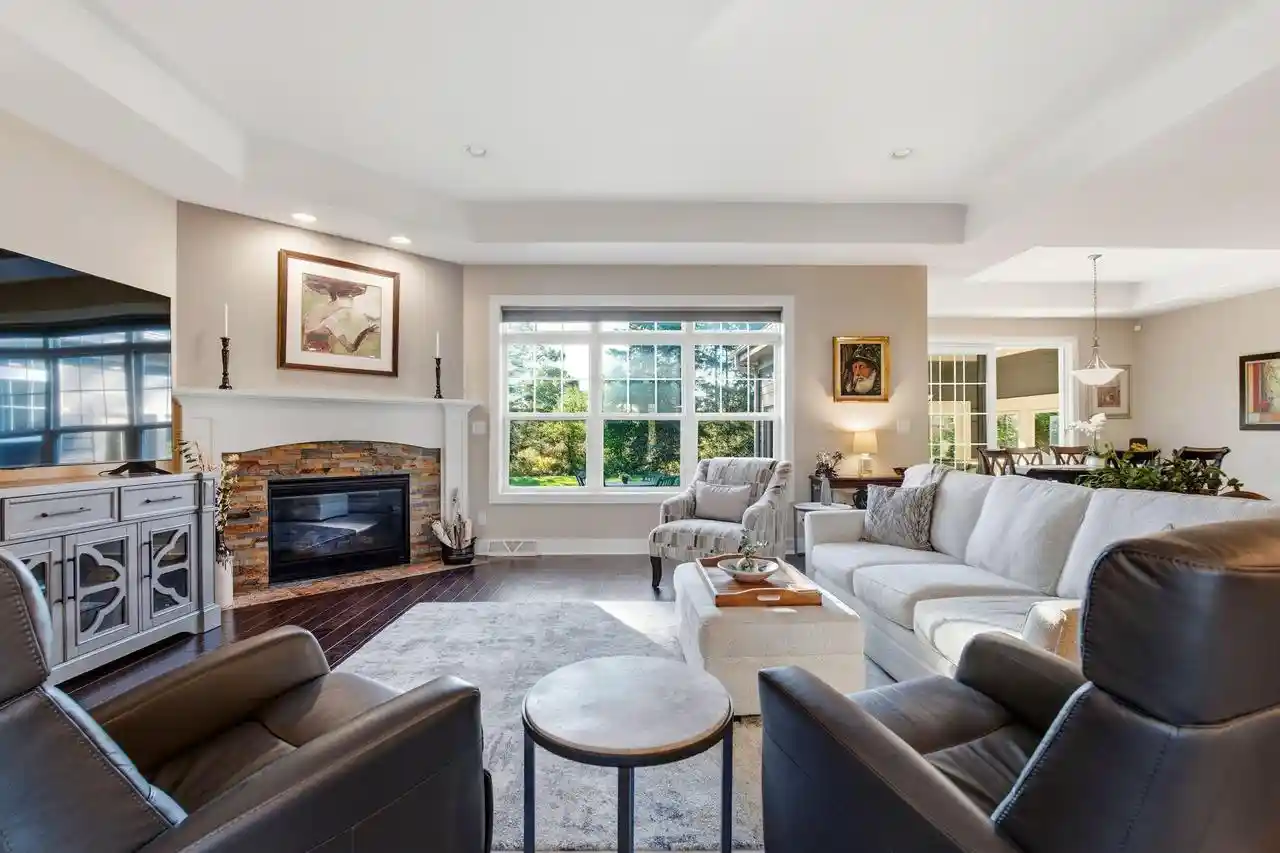 Photo 2 of Condo for sale at 11237 N River Birch Dr, Mequon, WI 53092 | MLS# 1986116 | Listing updated on 2026-10-29