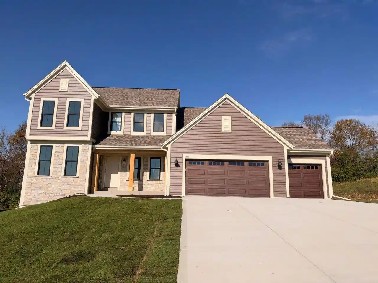 Single family home for sale at 3804 Oakmont Trl, Waukesha, WI 53188 | MLS# 1986119