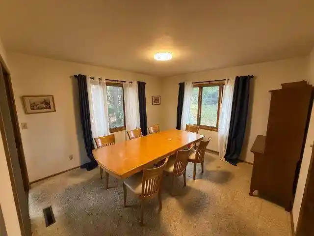 Photo 1 of Single family home for sale at 1725 Elizabeth St, Baraboo, WI 53913 | MLS# 2035347 | Listing updated on 2026-10-28