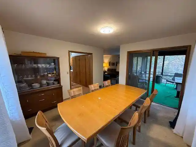 Photo 2 of Single family home for sale at 1725 Elizabeth St, Baraboo, WI 53913 | MLS# 2035347 | Listing updated on 2026-10-28