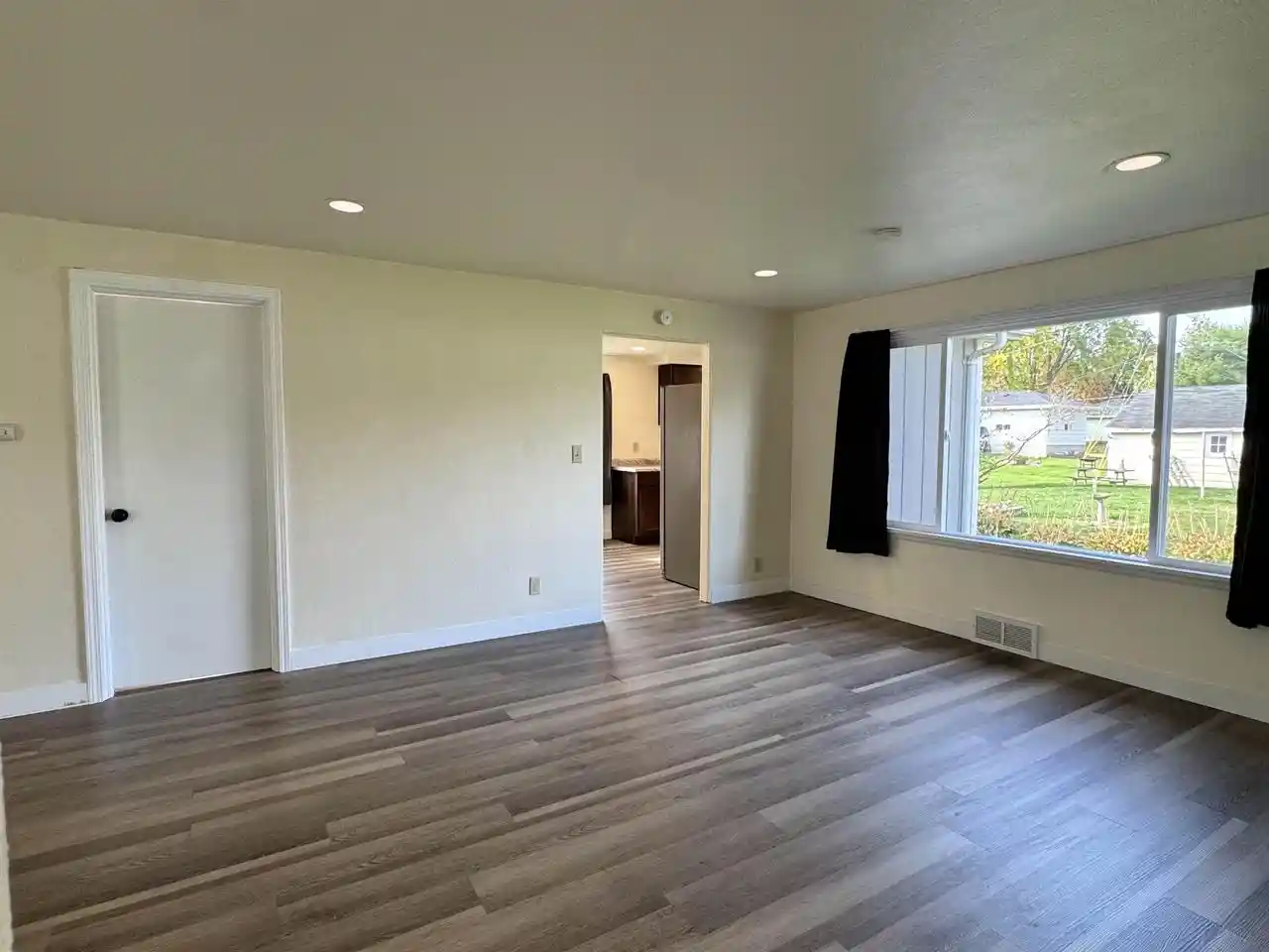 Photo 4 of Single family home for sale at 300 S State St, Waupun, WI 53963 | MLS# 2035352 | Listing updated on 2026-10-26