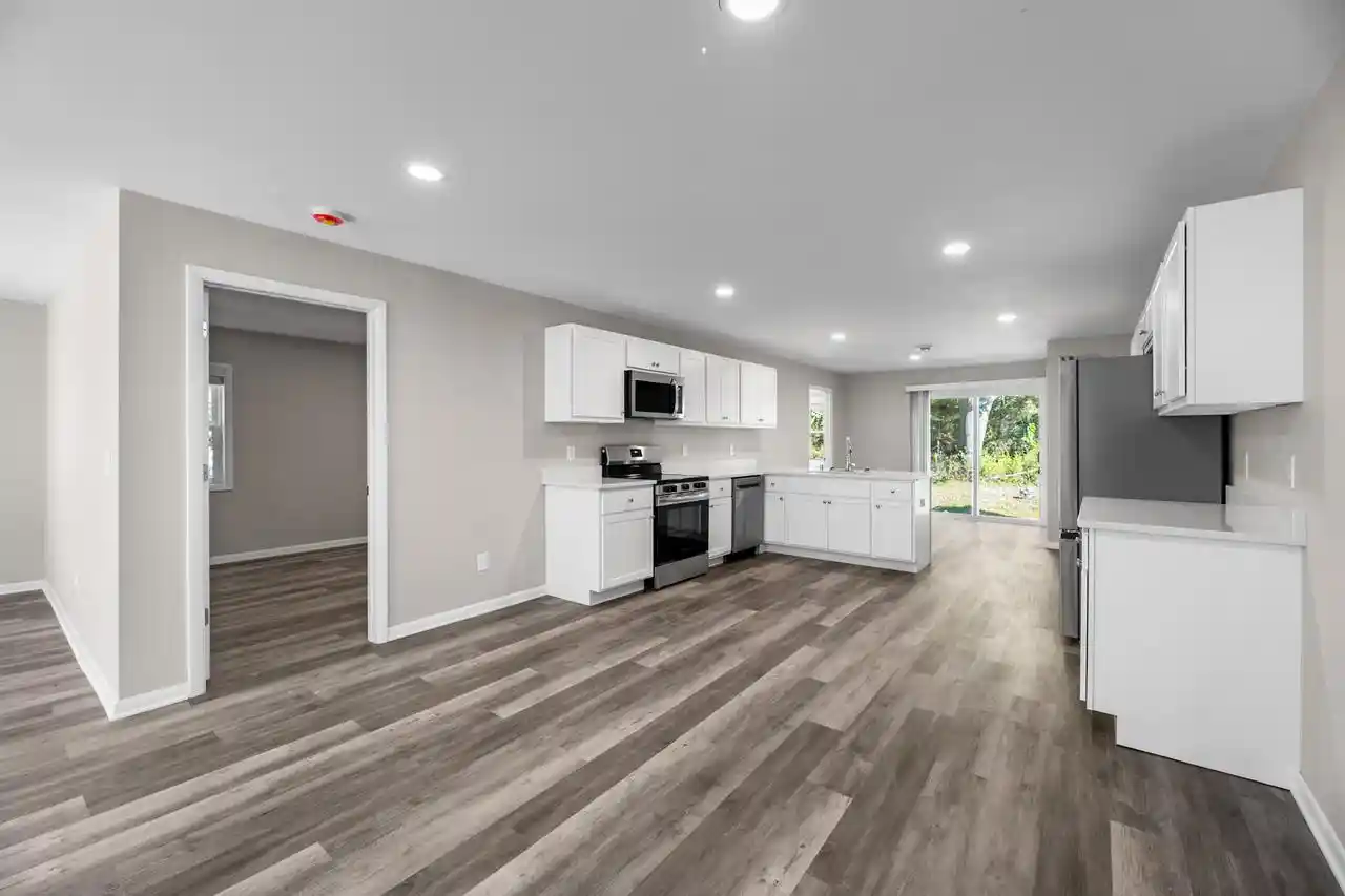 Photo 4 of Single family home for sale at N68w29492 Hartling Rd, Hartland, WI 53029 | MLS# 1986147 | Listing updated on 2026-10-29