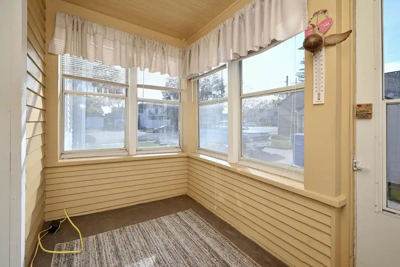 Photo 2 of Single family home for sale at 269 Carimona St, Winona, MN 55987 | MLS# 1986156 | Listing updated on 2026-10-26