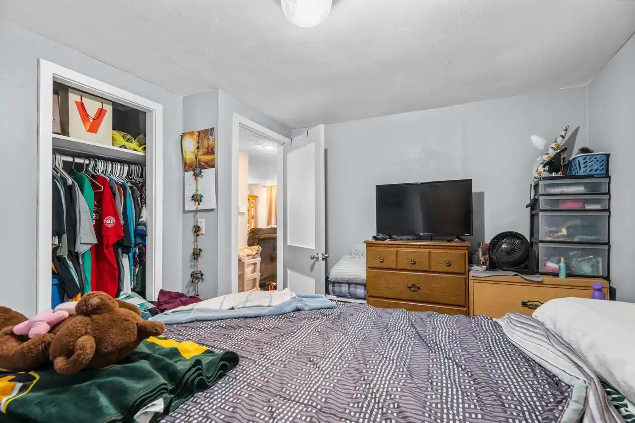 Photo 2 of Single family home for sale at 1708 N Wilmer St, Appleton, WI 54911 | MLS# 50334889 | Listing updated on 2026-10-27
