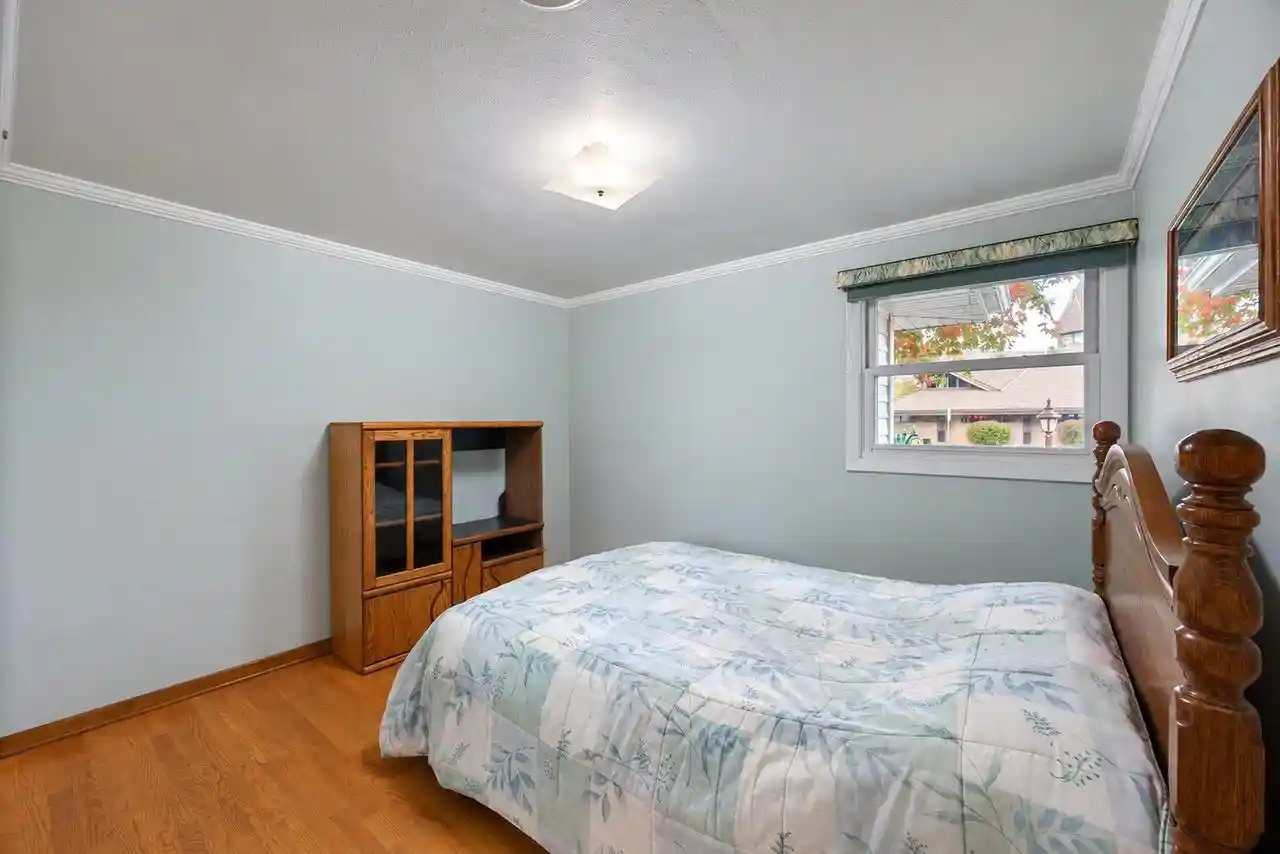 Photo 3 of Single family home for sale at 463 St Bernard Dr, Green Bay, WI 54302 | MLS# 50334891 | Listing updated on 2026-10-28