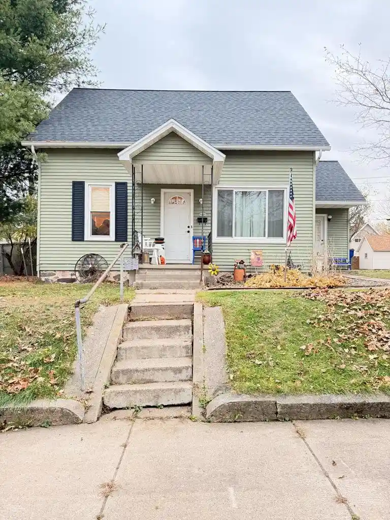 Photo 1 of Single family home for sale at 505 N Scott St, Merrill, WI 54452 | MLS# 22605323 | Listing updated on 2026-10-27