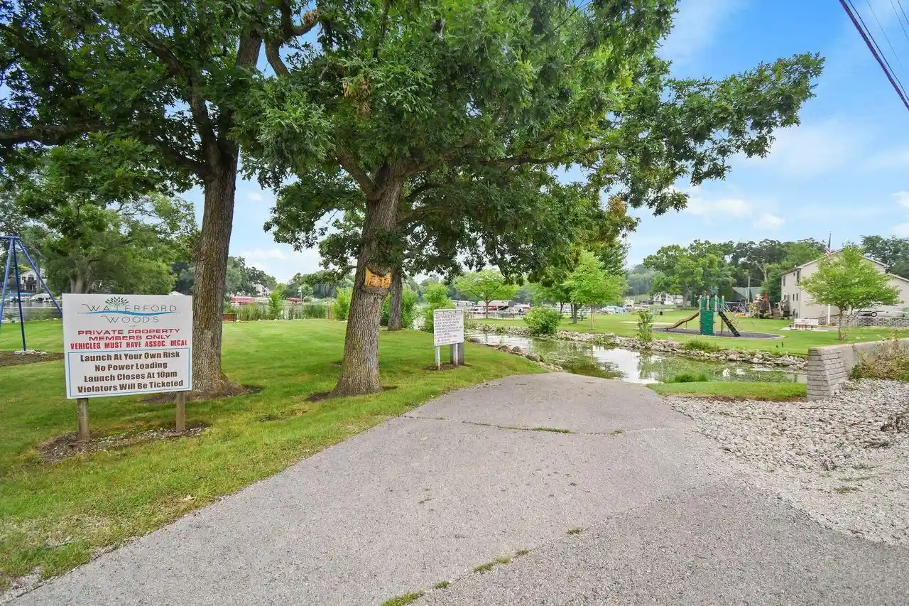 Photo 3 of Land for sale at 30335 Beachview Ln, Waterford, WI 53185 | MLS# 1986179 | Listing updated on 2026-10-28