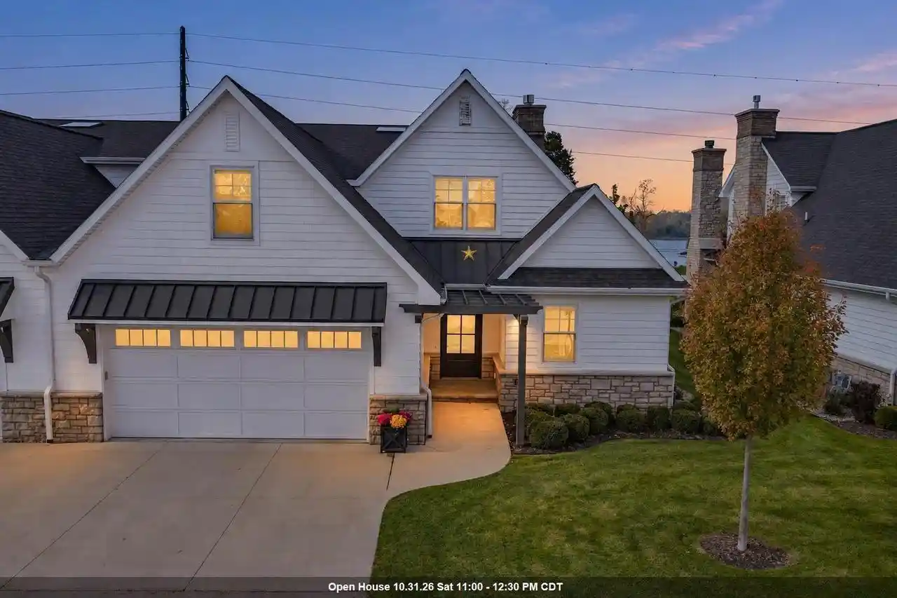 Condo for sale at 1015 N Broadway St #6, De Pere, WI 54115 | MLS# 50334905