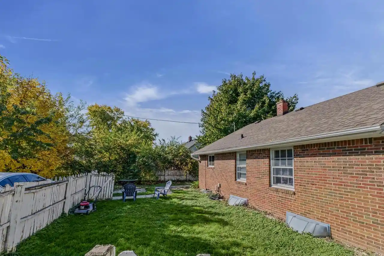 Photo 3 of Single family home for sale at 7549 W Beloit Rd, Milwaukee, WI 53219 | MLS# 1986188 | Listing updated on 2026-10-26