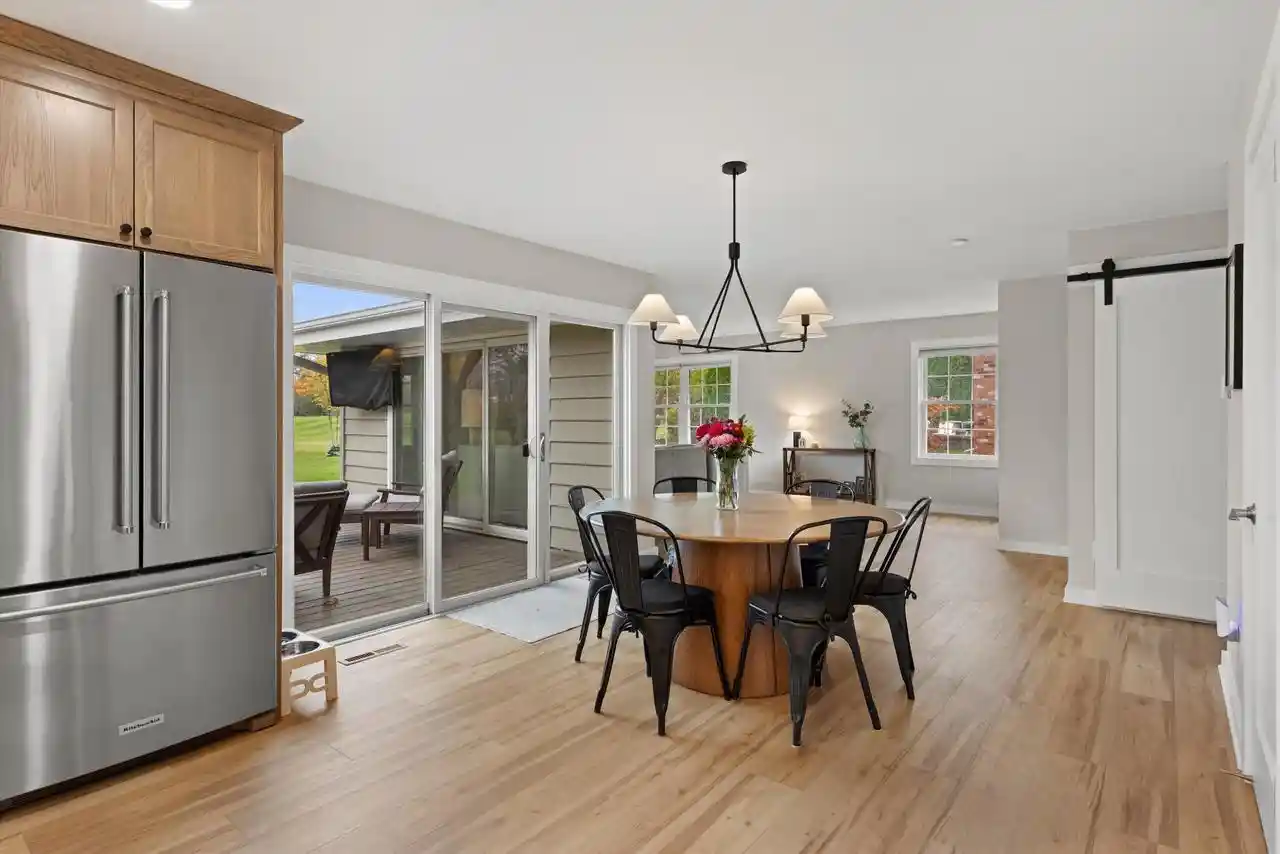 Photo 2 of Single family home for sale at 12513 N Jacqueline Ct, Mequon, WI 53092 | MLS# 1986204 | Listing updated on 2026-10-29