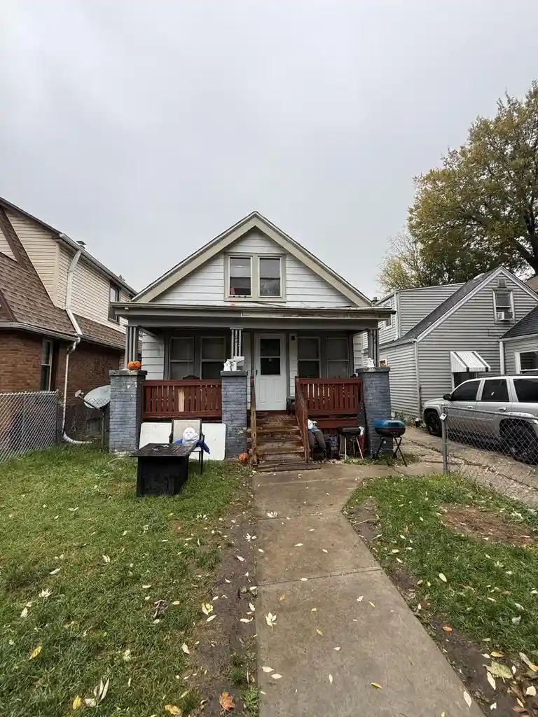 Multi family home for sale at 4228 W Bonny Pl, Milwaukee, WI 53216 | MLS# 1986208