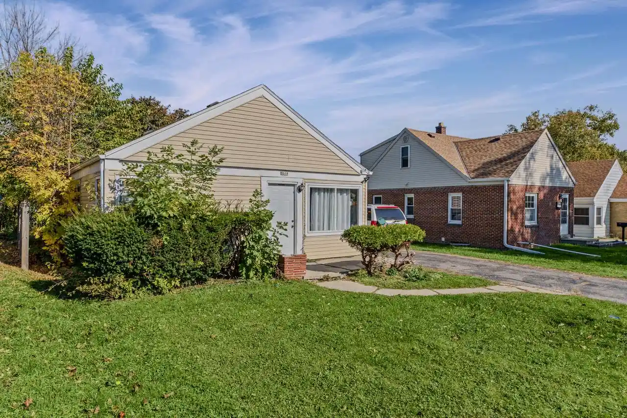 Photo 2 of Single family home for sale at 8618 W Cleveland Ave, Milwaukee, WI 53227 | MLS# 1986218 | Listing updated on 2026-10-26