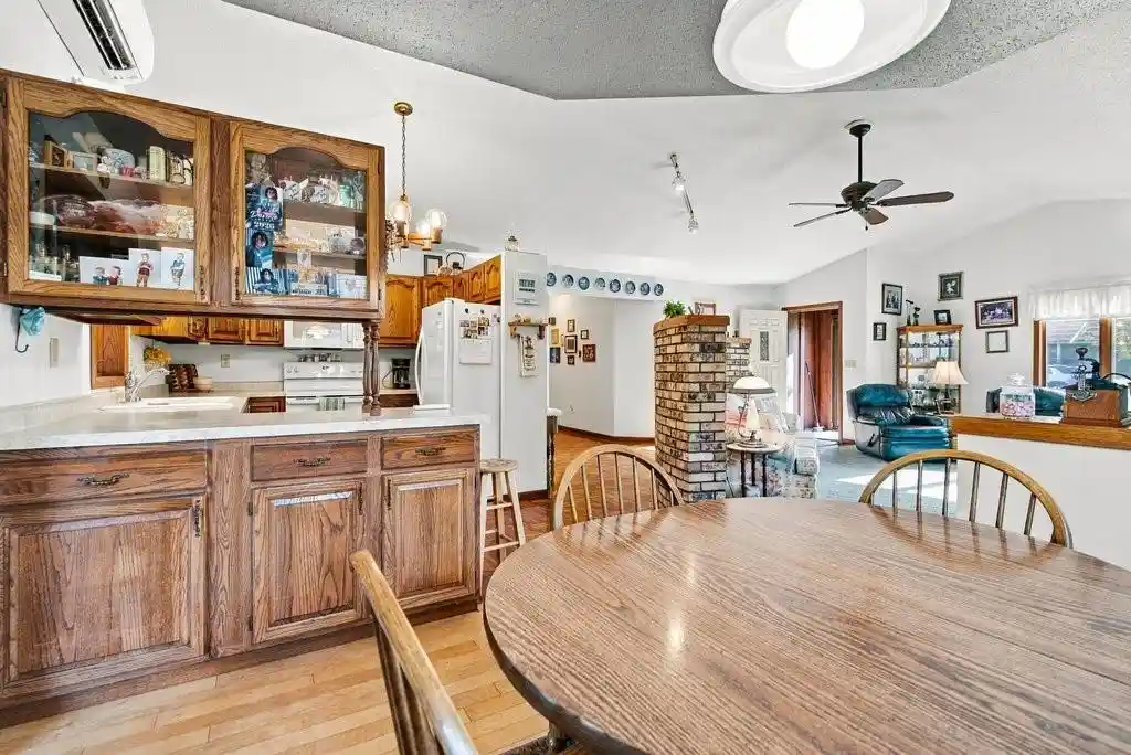 Photo 2 of Single family home for sale at 825 Ballentine Rd, Menomonie, WI 54751 | MLS# 1606277 | Listing updated on 2026-10-27