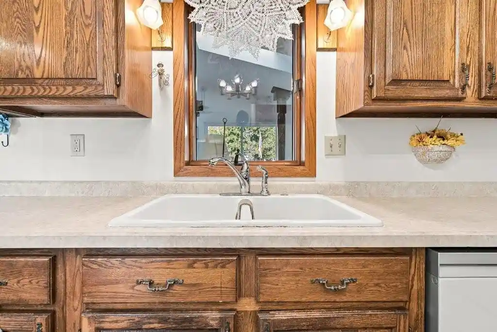 Photo 4 of Single family home for sale at 825 Ballentine Rd, Menomonie, WI 54751 | MLS# 1606277 | Listing updated on 2026-10-27
