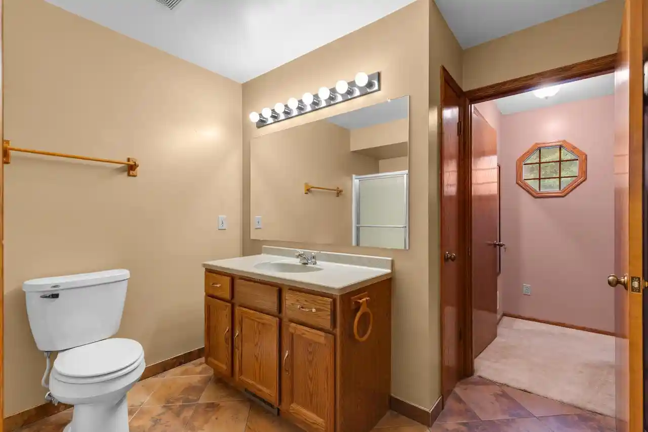 Photo 4 of Multi family home for sale at 412 Lakeview Rd #414, South Milwaukee, WI 53172 | MLS# 1986261 | Listing updated on 2026-10-27