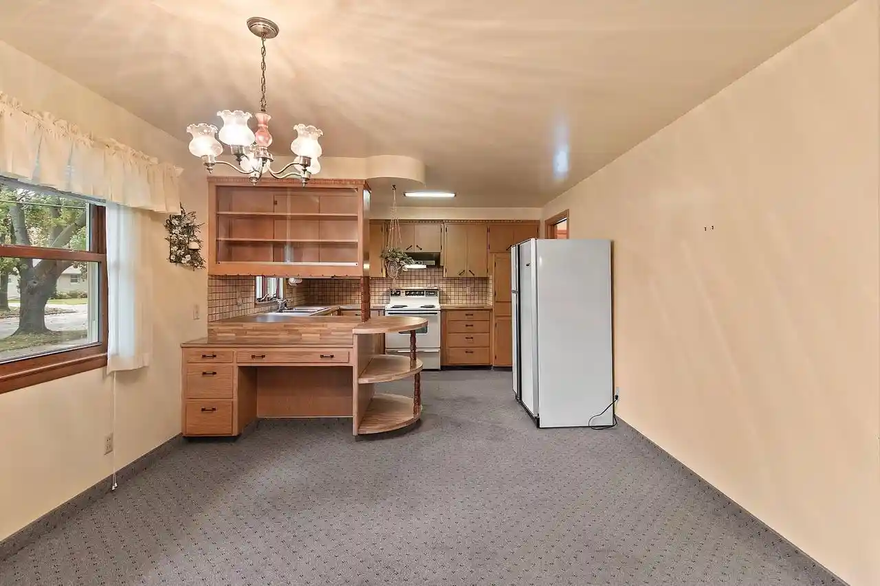 Photo 4 of Single family home for sale at 1705 N Rankin St, Appleton, WI 54911 | MLS# 50334924 | Listing updated on 2026-10-27