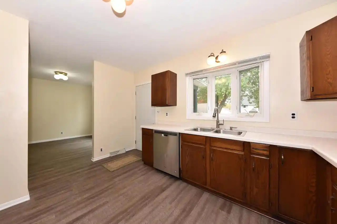 Photo 1 of Single family home for sale at 725 Mac Arthur Dr, Beaver Dam, WI 53916 | MLS# 1986286 | Listing updated on 2026-10-29