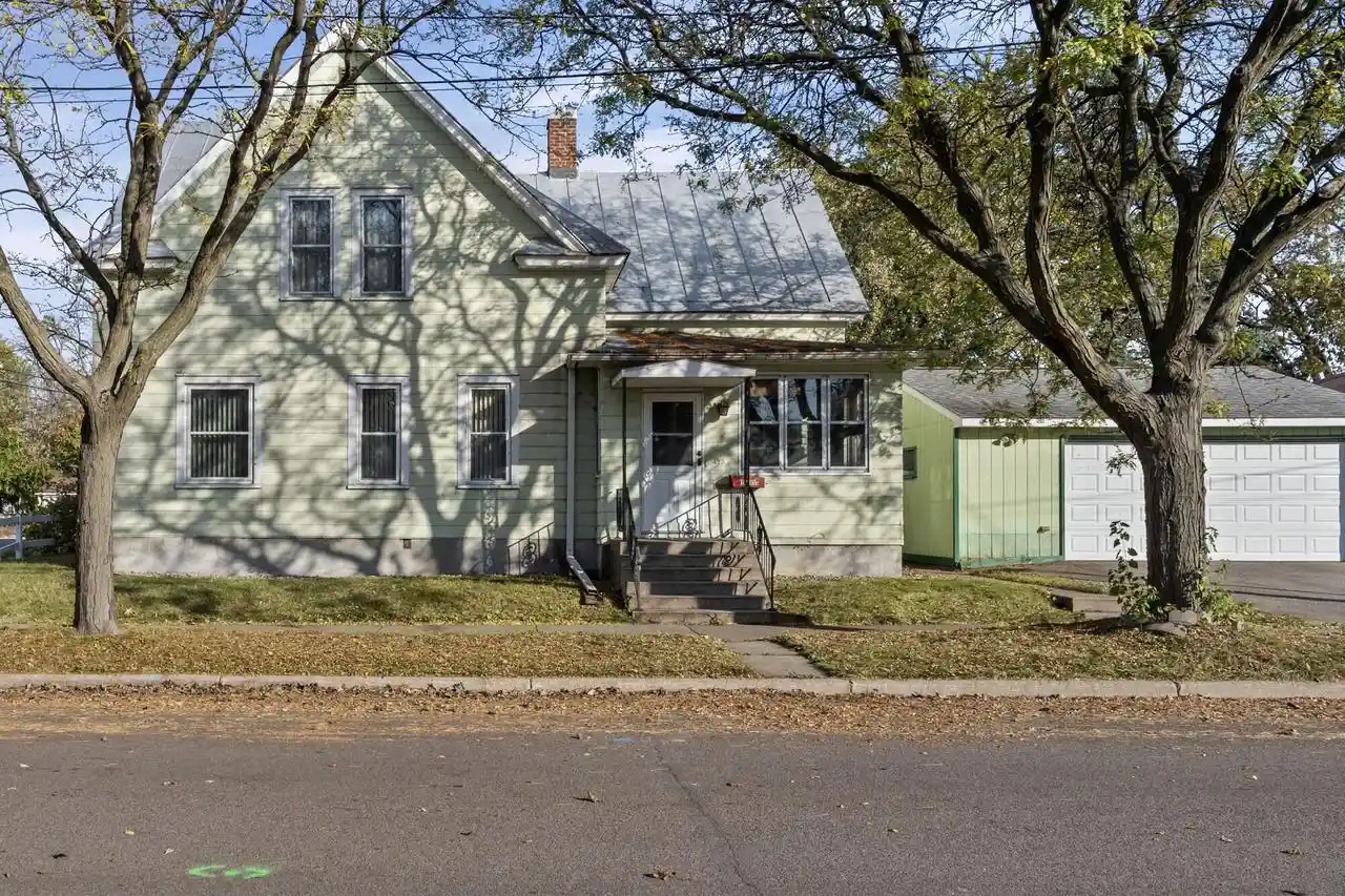 Single family home for sale at 423 Adams St, La Crosse, WI 54601 | MLS# 1986289
