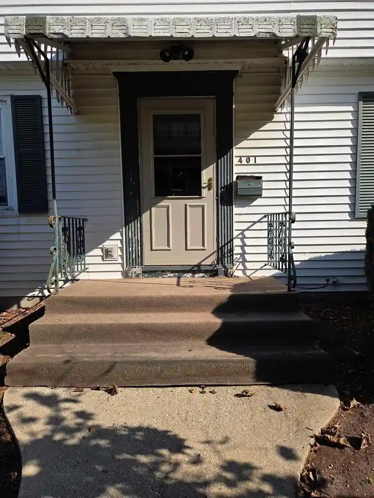 Photo 3 of Single family home for sale at 401 S Finch St, Horicon, WI 53032 | MLS# 2035417 | Listing updated on 2026-10-29