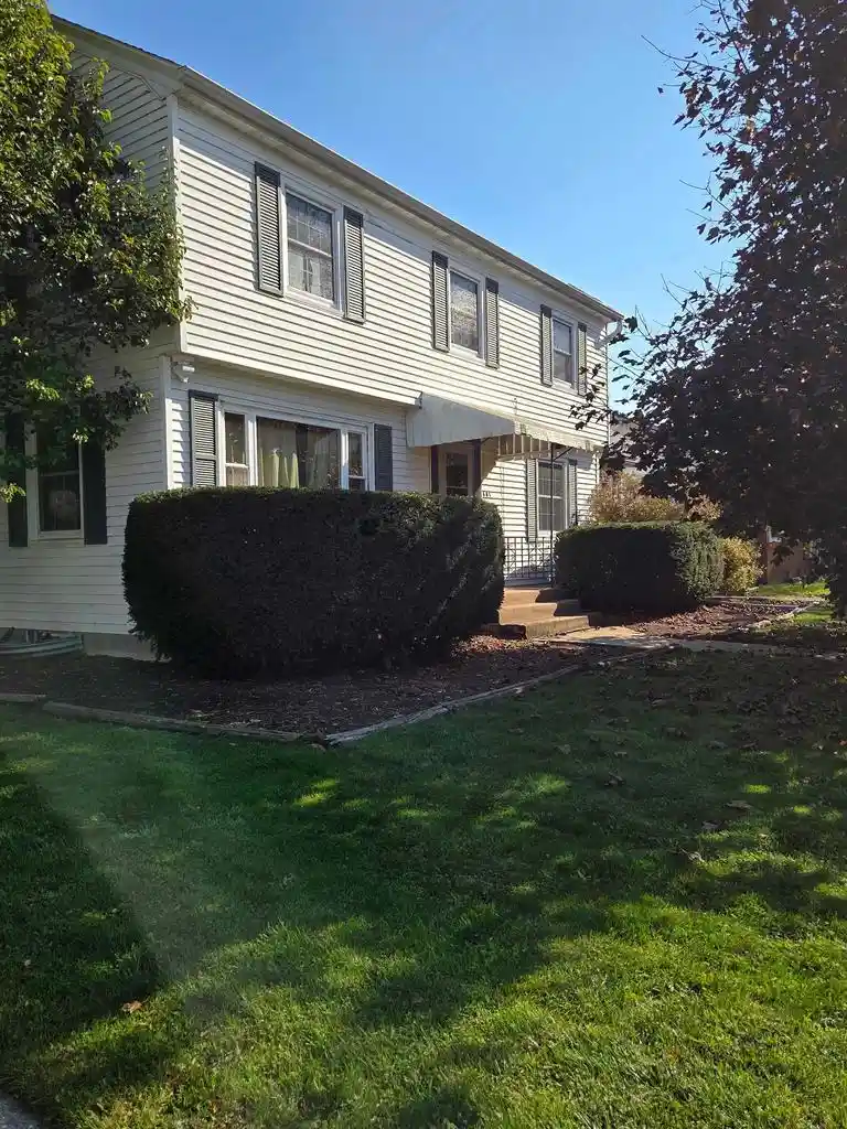 Photo 4 of Single family home for sale at 401 S Finch St, Horicon, WI 53032 | MLS# 2035417 | Listing updated on 2026-10-29
