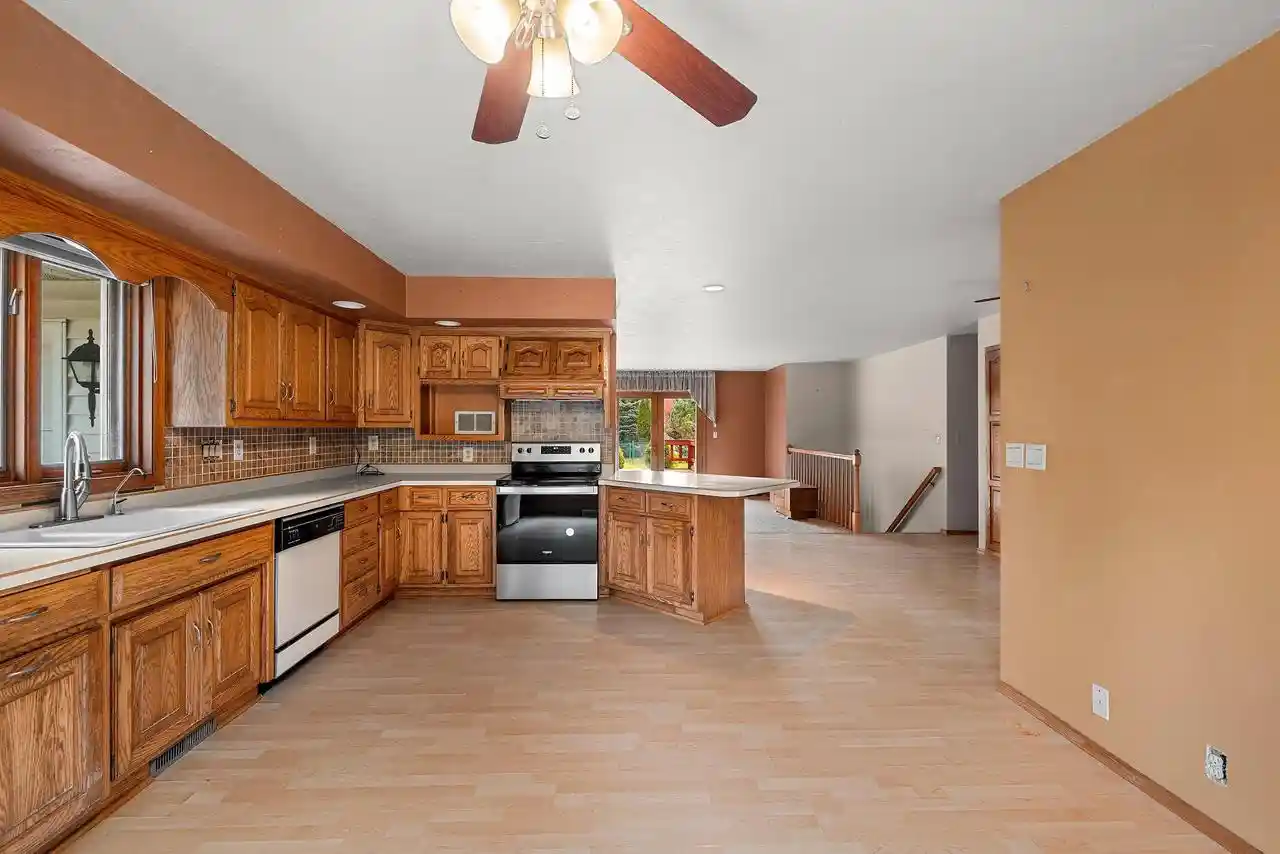 Photo 4 of Single family home for sale at 3240 Flintville Rd, Suamico, WI 54313 | MLS# 50334941 | Listing updated on 2026-10-28