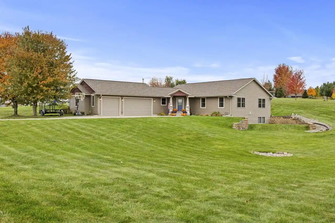 Single family home for sale at N13257 Larkspur Rd, Trempealeau, WI 54661 | MLS# 1986300