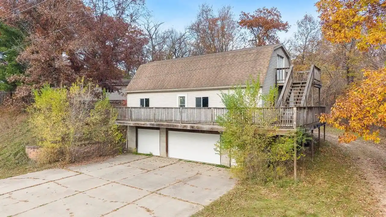 Photo 3 of Single family home for sale at N6800 3rd Road, Westfield, WI 53964 | MLS# 2035425 | Listing updated on 2026-10-27