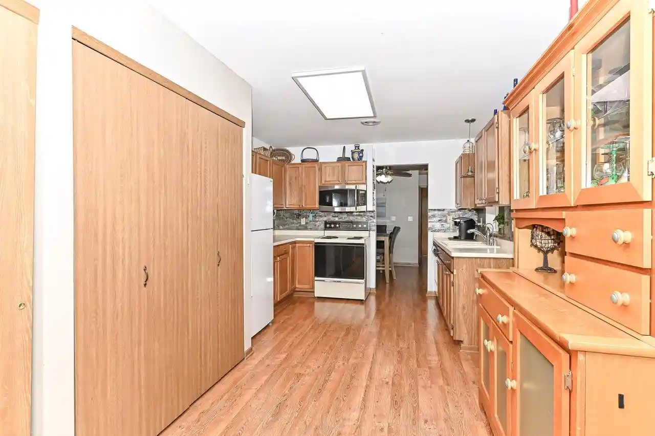 Photo 3 of Condo for sale at 6601 Mariner Dr #6, Mount Pleasant, WI 53406 | MLS# 1986312 | Listing updated on 2026-10-27