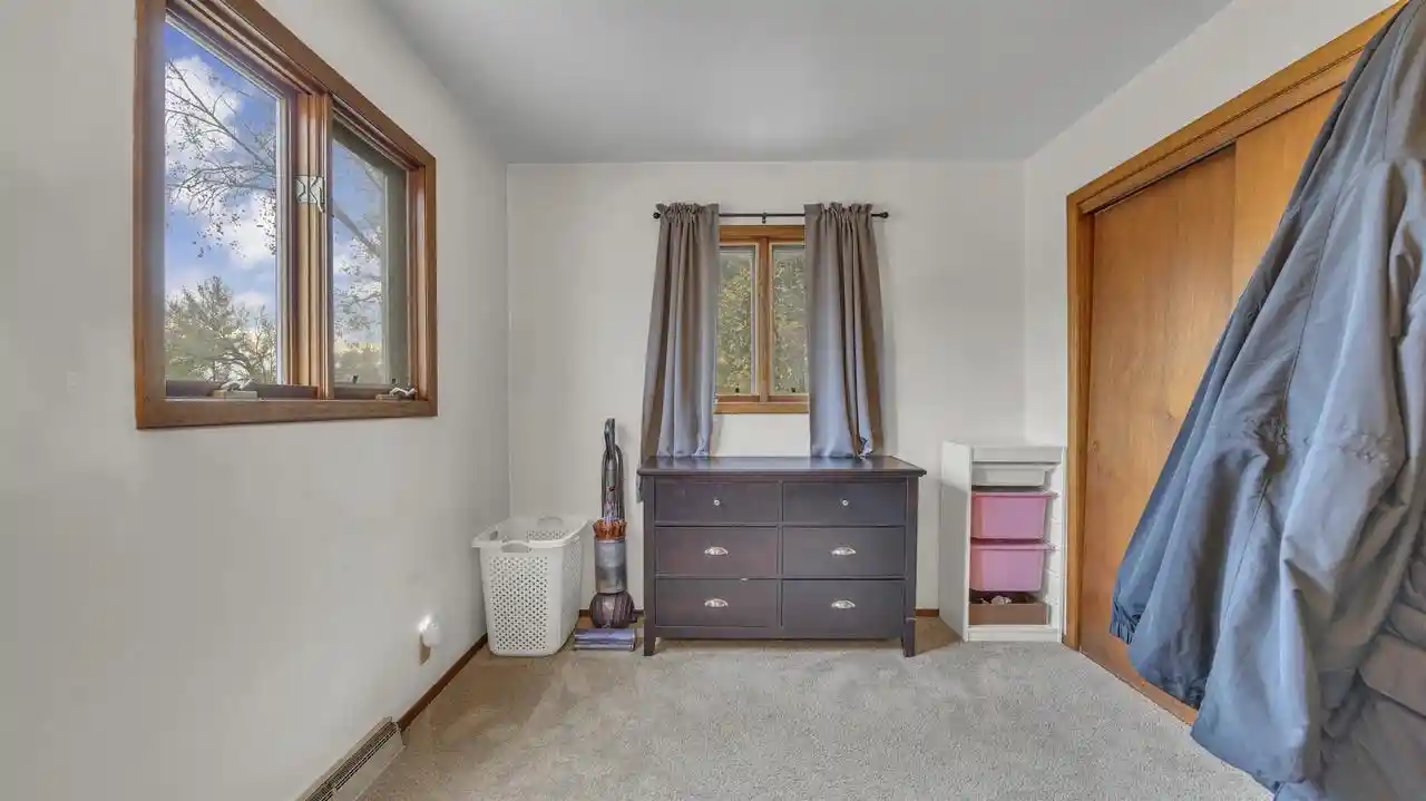 Photo 4 of Single family home for sale at N7701 Van Dyne Rd, Fond Du Lac, WI 54937 | MLS# 50334953 | Listing updated on 2026-10-27