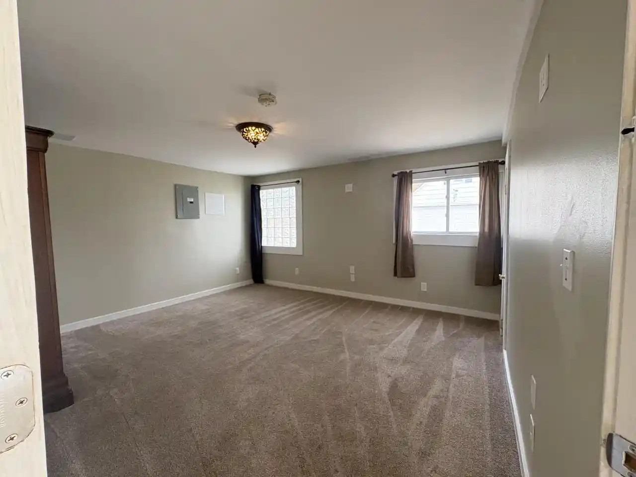 Photo 1 of Single family home for sale at W814 Washington Ave, Burlington, WI 53105 | MLS# 1986319 | Listing updated on 2026-10-27