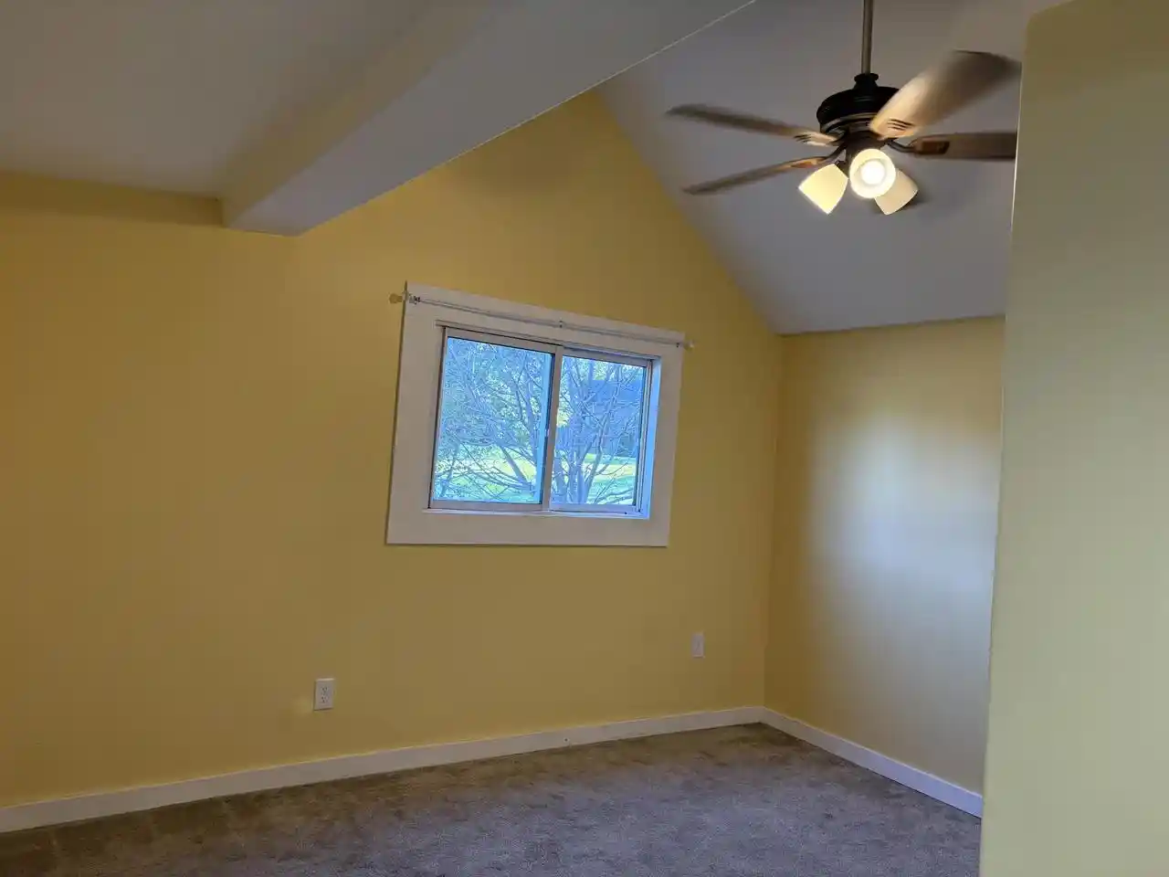 Photo 2 of Single family home for sale at W814 Washington Ave, Burlington, WI 53105 | MLS# 1986319 | Listing updated on 2026-10-27