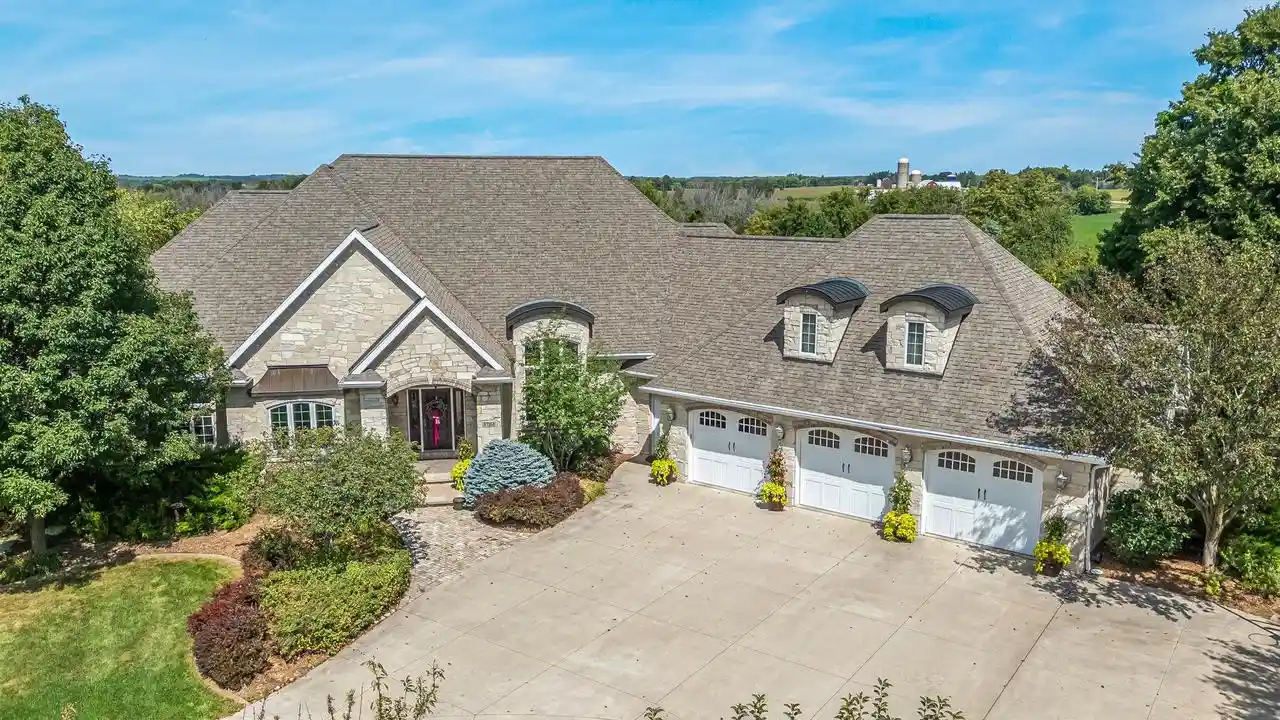 Single family home for sale at W7358 W Spencer Rd, Appleton, WI 54914 | MLS# 50334962