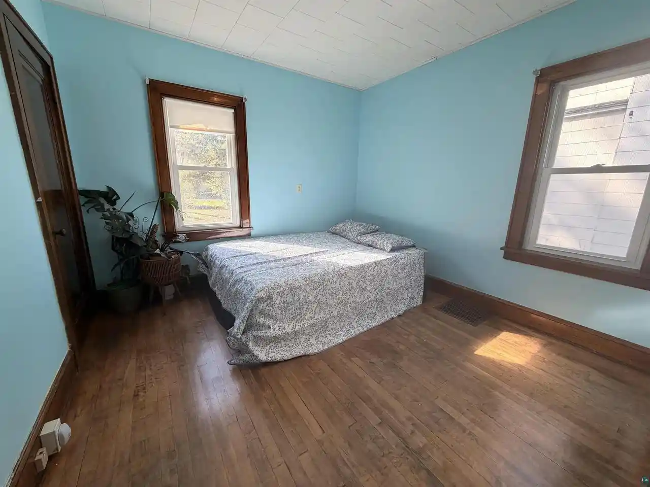 Photo 3 of Single family home for sale at 619 W 2nd Avenue, Ashland, WI 54806 | MLS# 6128664 | Listing updated on 2026-10-27
