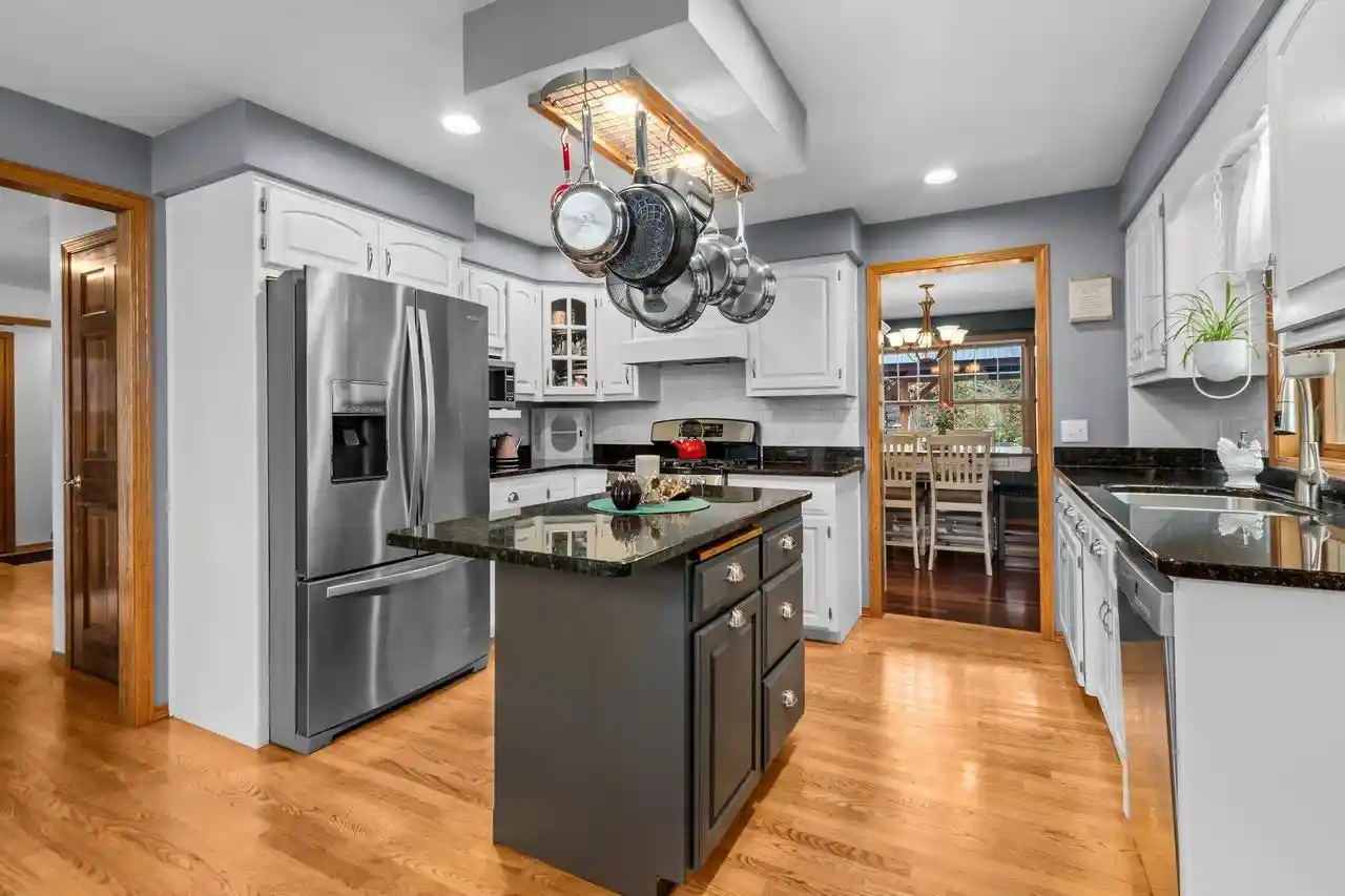 Photo 1 of Single family home for sale at 1133 W Woodstone Dr, Appleton, WI 54914 | MLS# 50334970 | Listing updated on 2026-10-28
