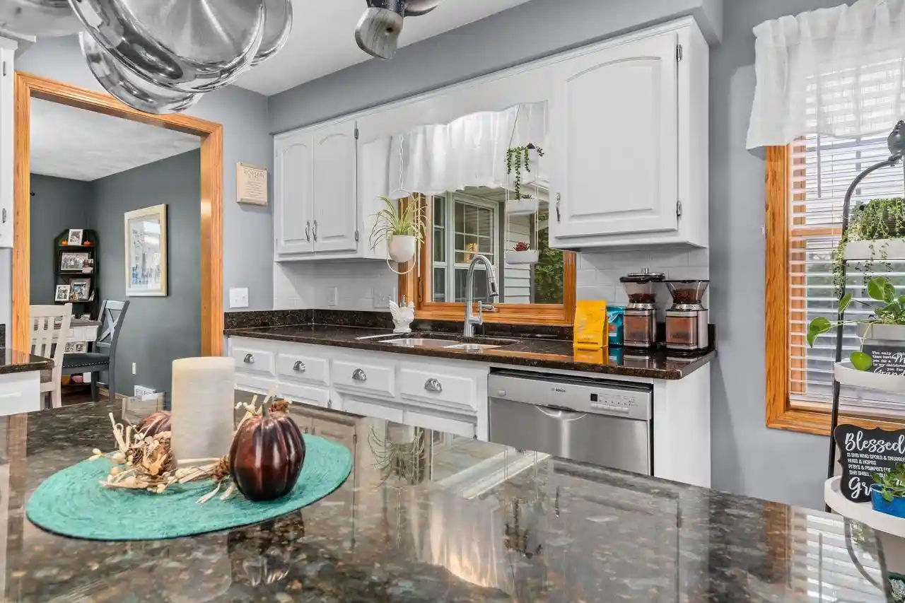 Photo 2 of Single family home for sale at 1133 W Woodstone Dr, Appleton, WI 54914 | MLS# 50334970 | Listing updated on 2026-10-28