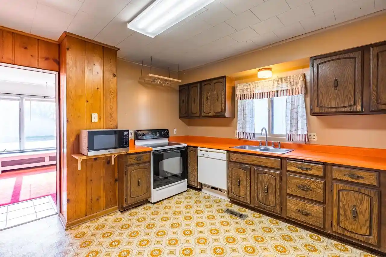 Photo 1 of Single family home for sale at 1418 5th Avenue, Antigo, WI 54409 | MLS# 22605359 | Listing updated on 2026-10-28