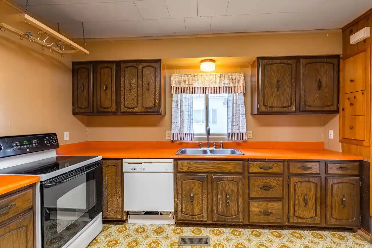 Photo 2 of Single family home for sale at 1418 5th Avenue, Antigo, WI 54409 | MLS# 22605359 | Listing updated on 2026-10-28