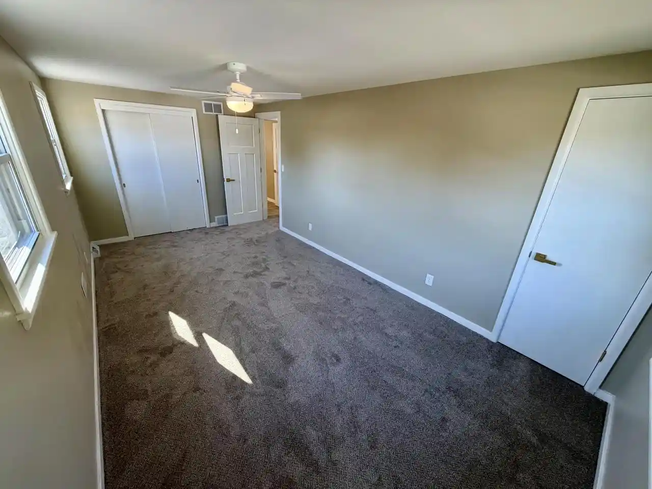 Photo 3 of Single family home for sale at 6421 W Leroy Ave, Milwaukee, WI 53220 | MLS# 1986366 | Listing updated on 2026-10-28