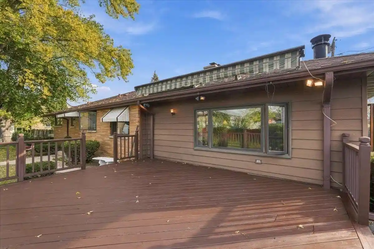 Photo 2 of Single family home for sale at 4015 S 76th Street, Milwaukee, WI 53220 | MLS# 1986370 | Listing updated on 2026-10-28