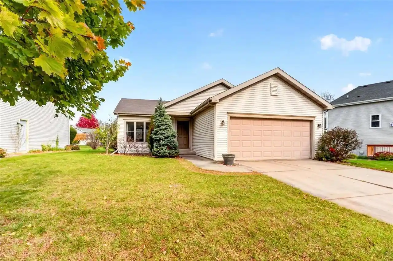 Single family home for sale at 7126 Heather Glen Dr, Madison, WI 53719 | MLS# 2035485